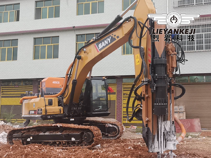 機載式液壓劈裂機福建地基開挖現(xiàn)場